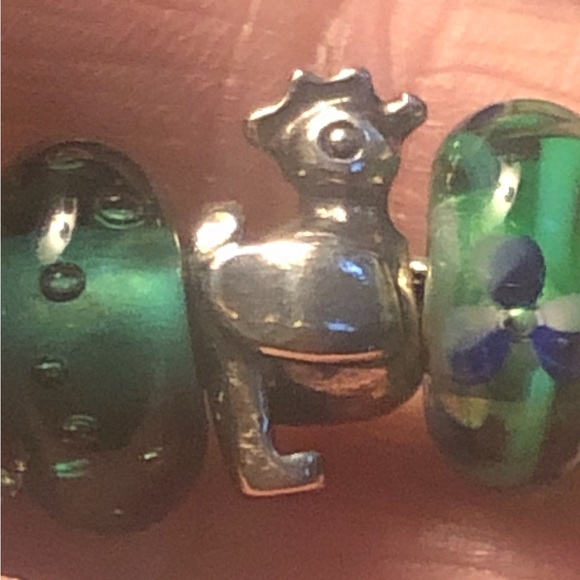 Trollbeads Bracelet,Original Box, Approx 7”, 17 Charms/Beads Excellent Condition - Picture 11 of 15